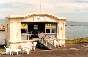 Photo by L. LeVasseur, 1995